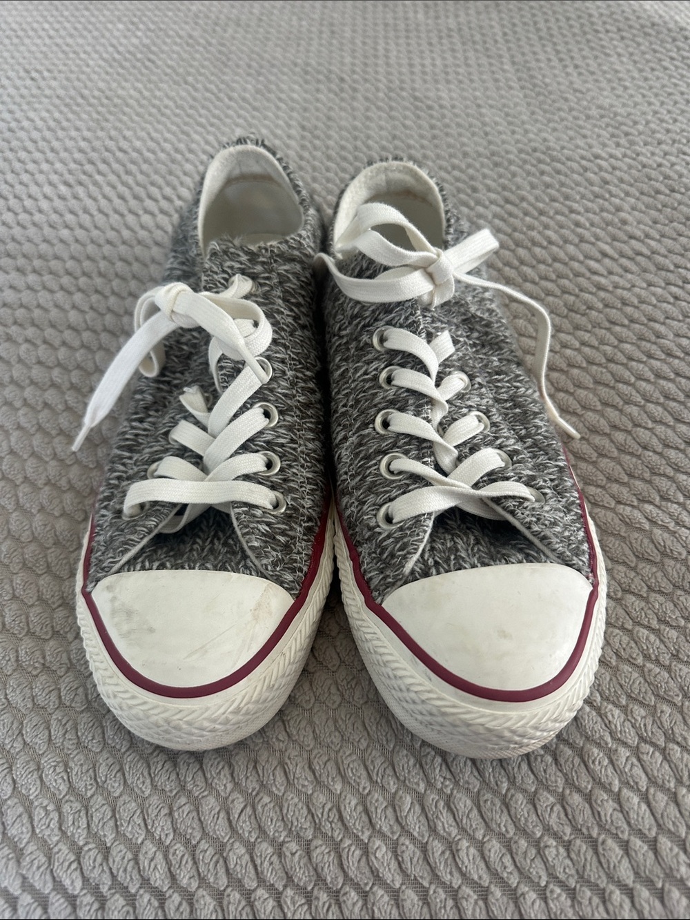 Converse Gray Knit Low-Top Sneakers with White Laces and Maroon Sole Trim